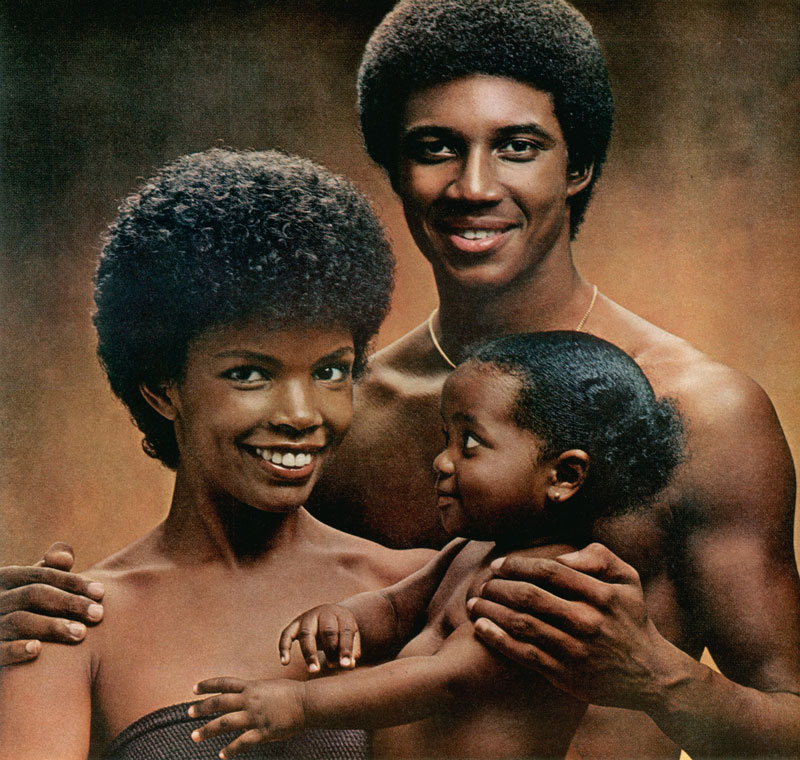 Hank Willis Thomas, The Johnson Family, series: Unbranded, lambda photograph, 1981/2006. 