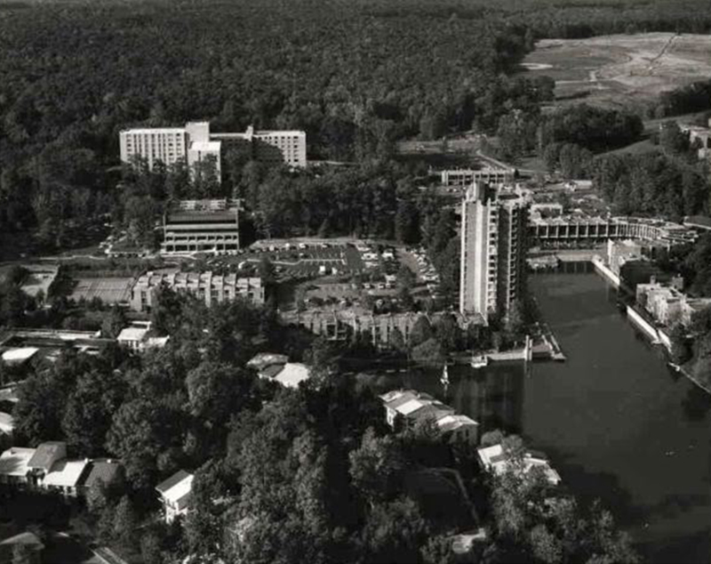 “Brookwood/Newfields New Town.” (aerial view of Lake Anne/Reston VA., photographer unknown, likely early 1960’s) Urban Ohio, accessed April 25, 2015, http://www.urbanohio.com/forum2/index.php?topic=9194.0